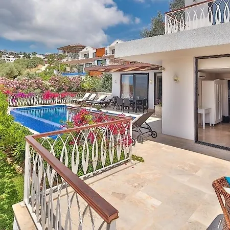 Σπίτι διακοπών Feride - Stunning Views Overlooking Sea *